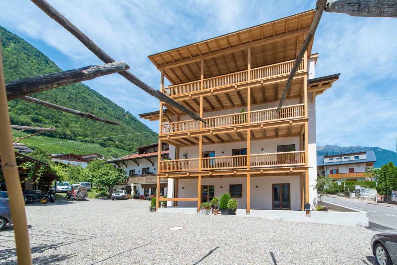 Eco Bnb & Apartments Bruendlerhof Marlengo Exterior photo